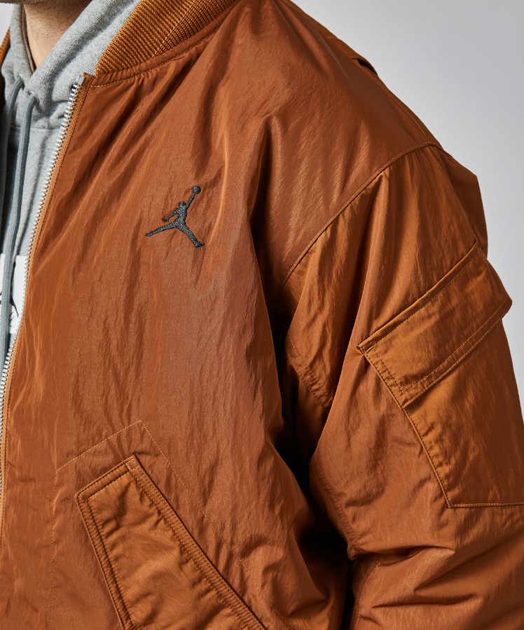Resim Jordan Essentials Jacket