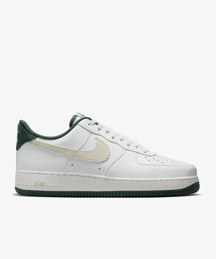 Resim Nike Air Force 1 '07 Lv8