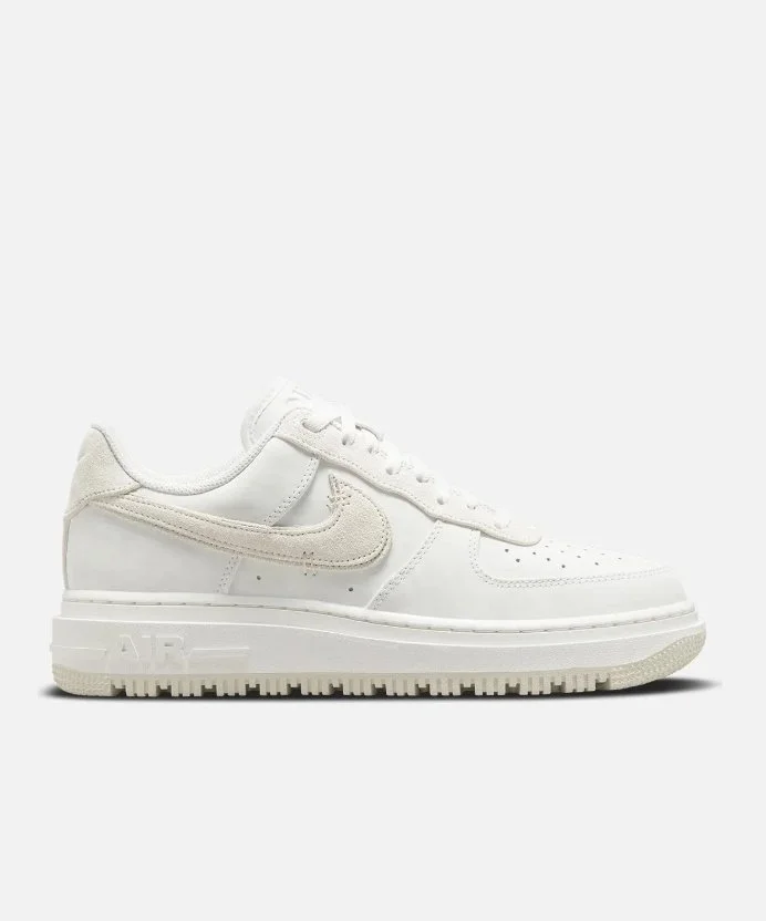 Resim Nike Air Force 1 Luxe