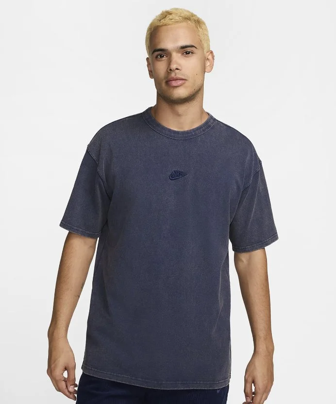 Resim Nike Sportswear Premium Essentials T-Shirt