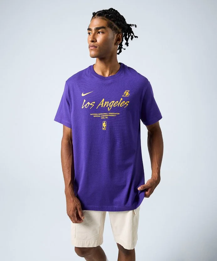 Resim Nike Los Angeles Lakers Essential NBA T-Shirt