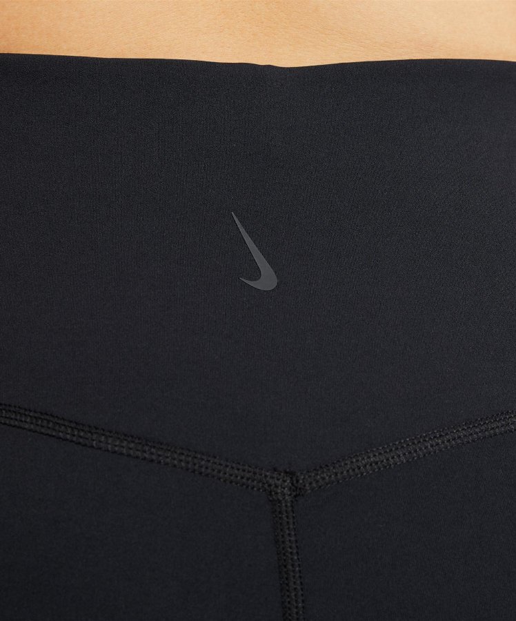 Resim Nike The Yoga Luxe 7in Short