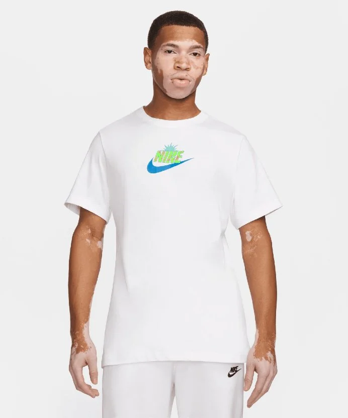 Resim Nike Sportswear T-Shirt