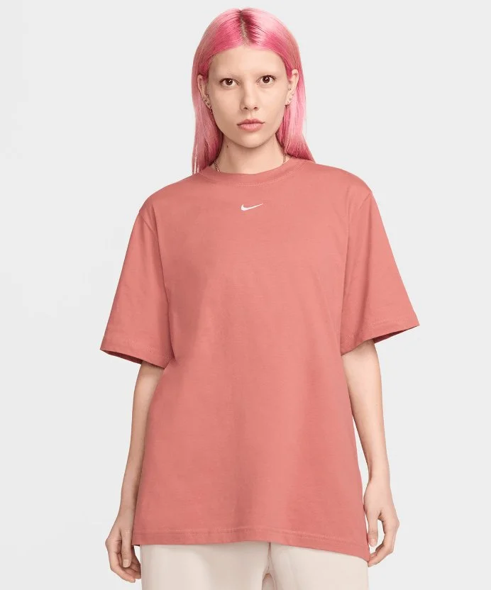 Resim Nike Sportswear Essential T-Shirt