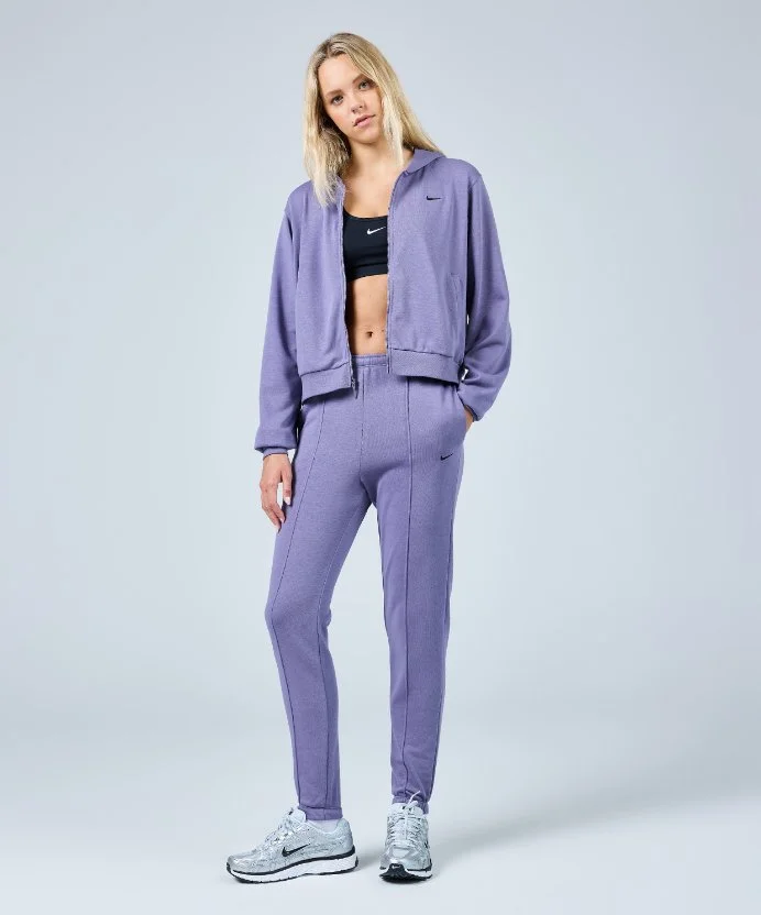 Resim Nike Sportswear Chill Terry Sweatpants