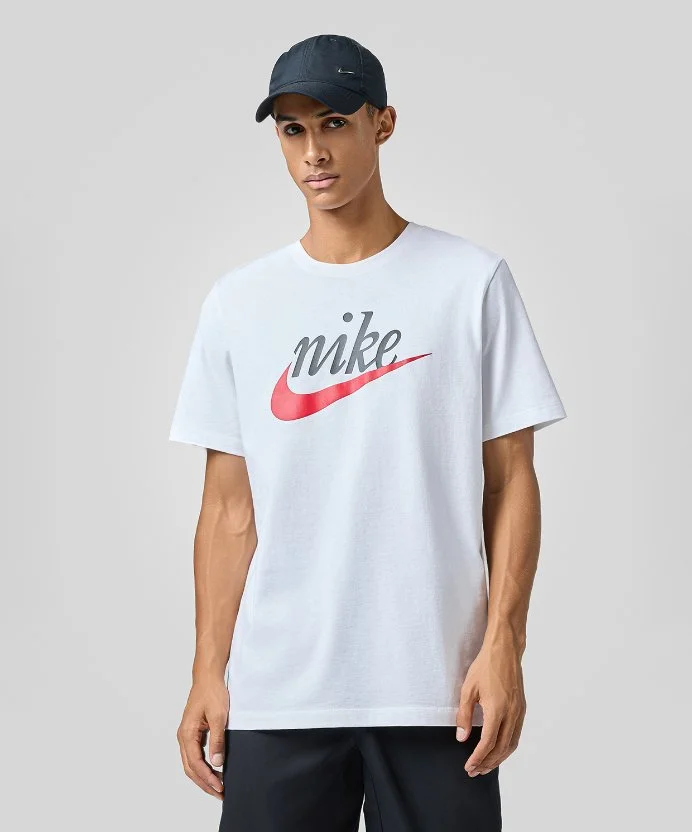 Resim Nike Sportswear T-Shirt