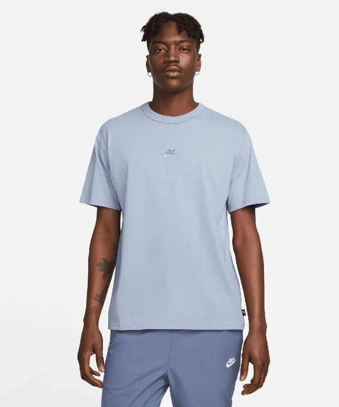 Resim Nike Sportswear Premium Essentials T-Shirt